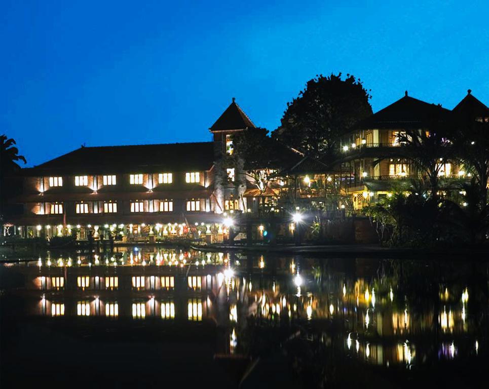 Hotel Bumi Cikeas Sentul Bogor Exterior foto