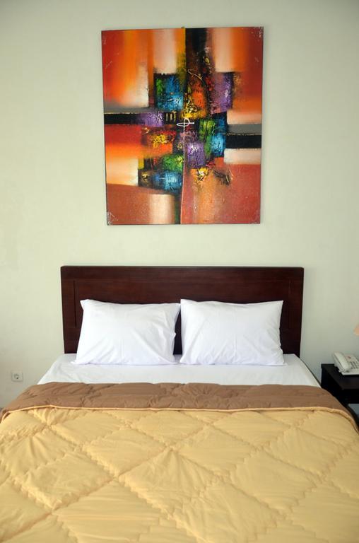 Hotel Bumi Cikeas Sentul Bogor Exterior foto